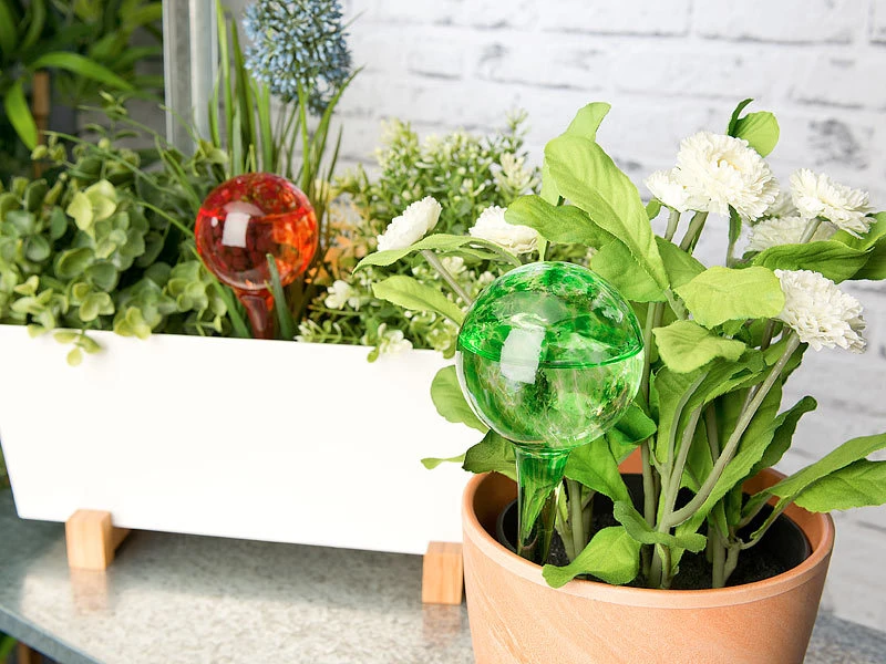 Royal Gardineer Gießstab:2er-Set Gießfrei-Bewässerungs-Kugeln Aus Glas, Je 4 Stk., Ø 6 Cm, Bunt – Bild 6